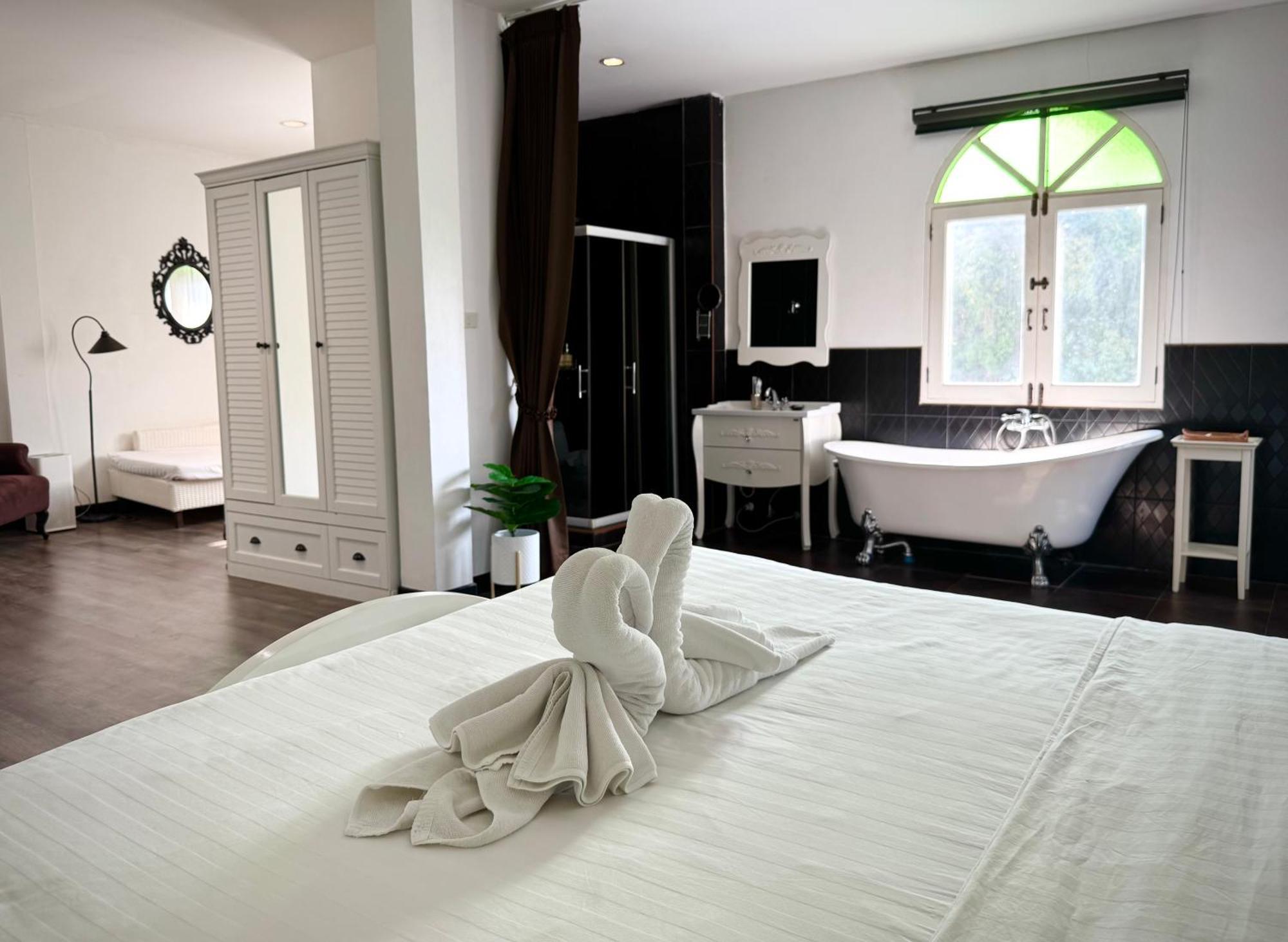 Nidhra Lanna Hotel Chiang Mai Luaran gambar
