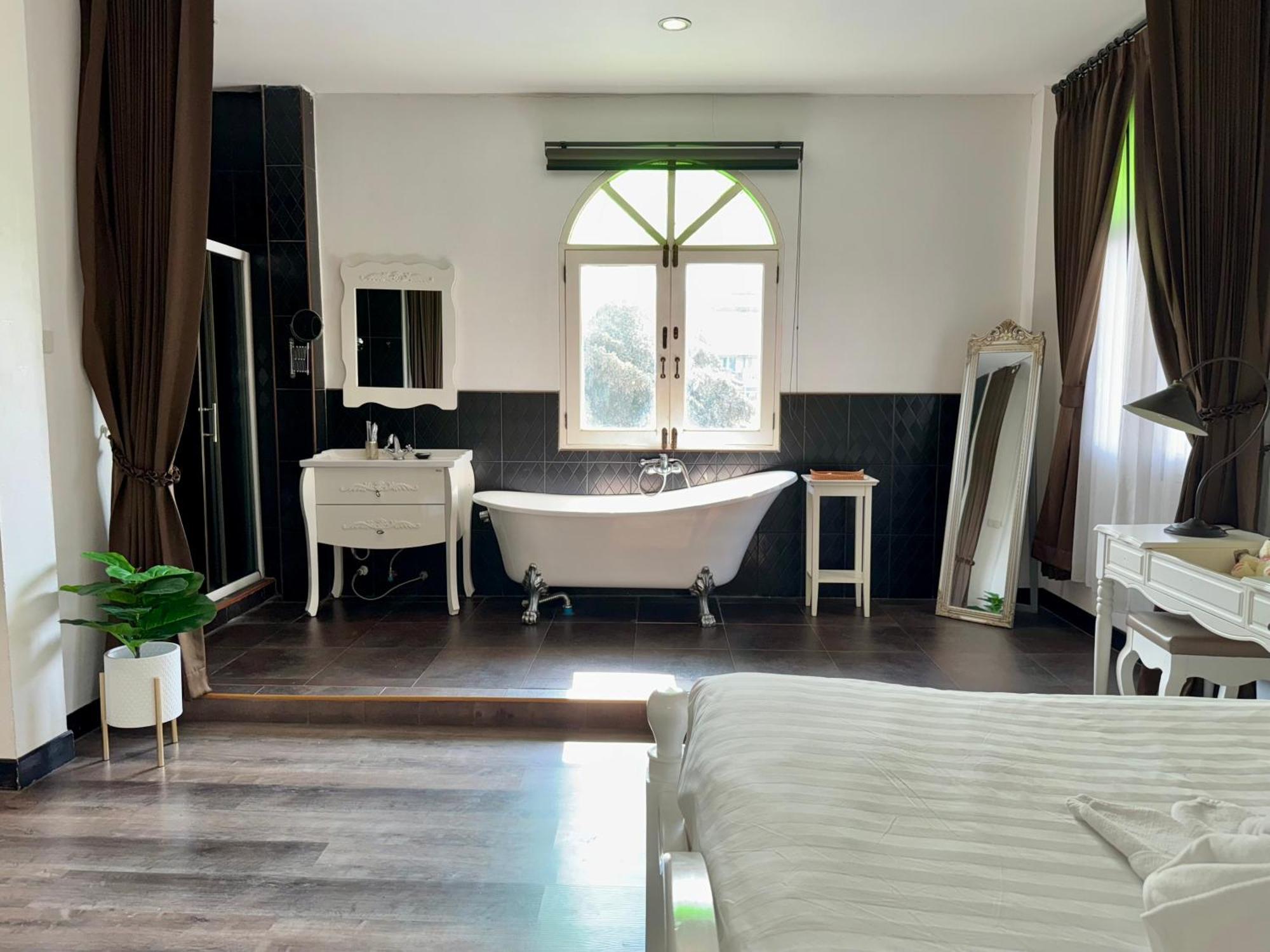 Nidhra Lanna Hotel Chiang Mai Luaran gambar